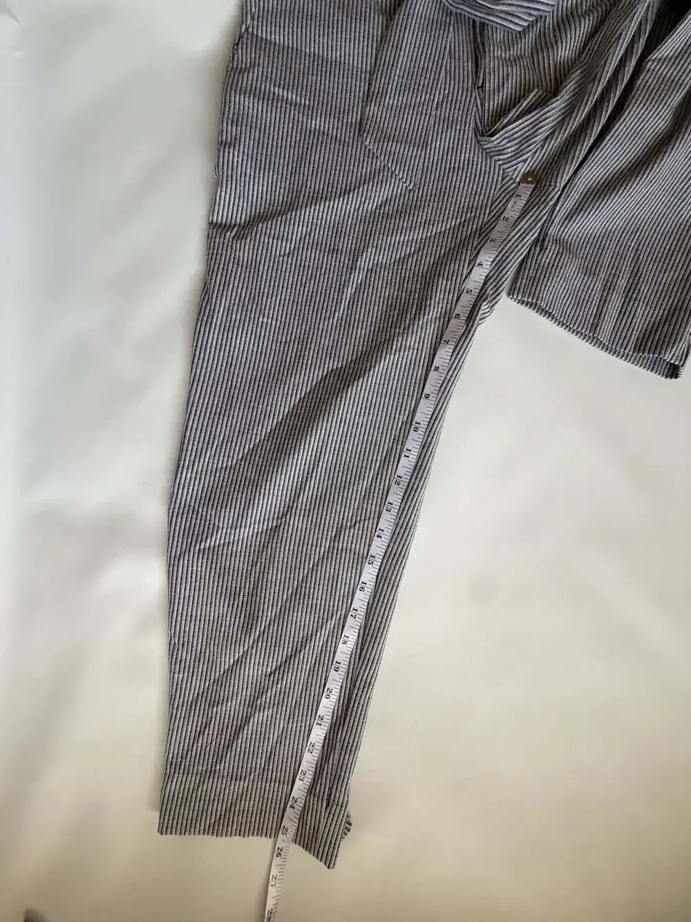 Banana Republic Pants 8 Gray White Striped Paperbag Tie Waist